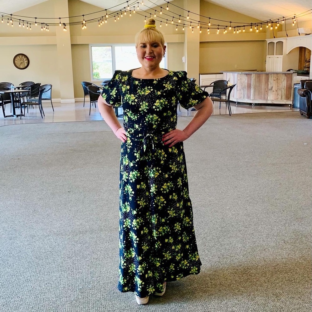 Meet your Posher, Rebecca